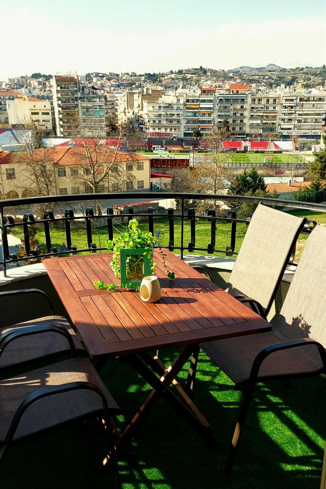 Sky View Suite Serres Bagian luar foto