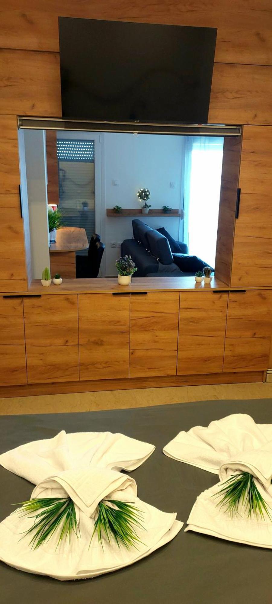 Sky View Suite Serres Bagian luar foto